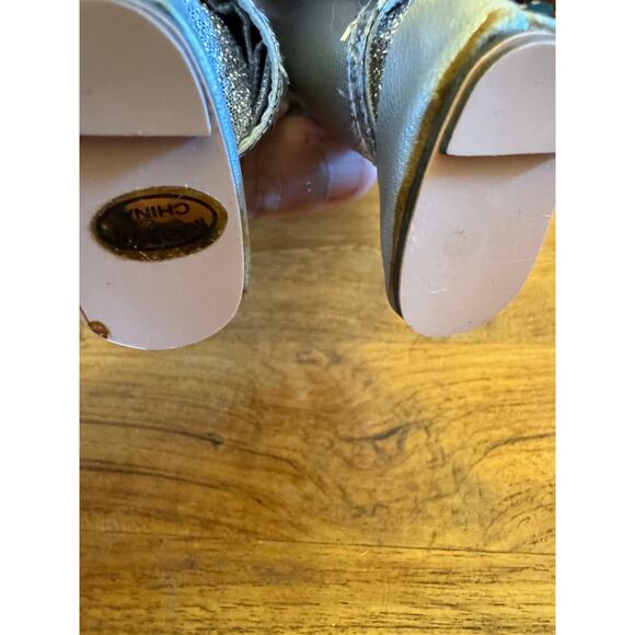 Camille Collection Tin Man Doll. Porcelain 12" tall - Picture 7 of 8